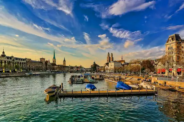 Cities and cultural landmarks along the Rhine river cruise route